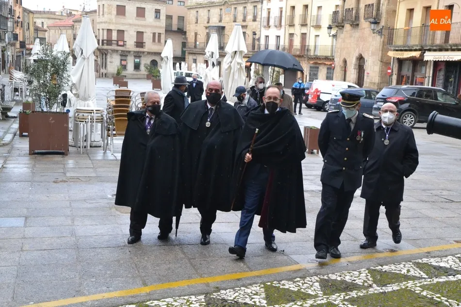 Foto 5 - La pandemia provoca una desangelada celebraci&oacute;n de San Sebasti&aacute;n en la que no estuvo ni el Santo  