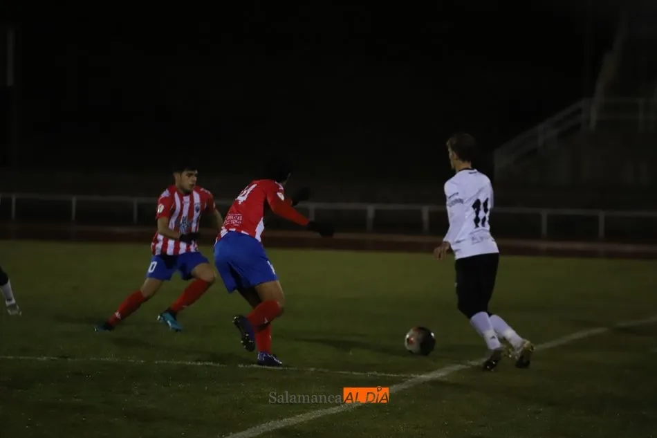 Foto 6 - Al Salamanca UDS le sale todo este mi&eacute;rcoles: el filial remonta al Tordesillas en Las Pistas (3-2)