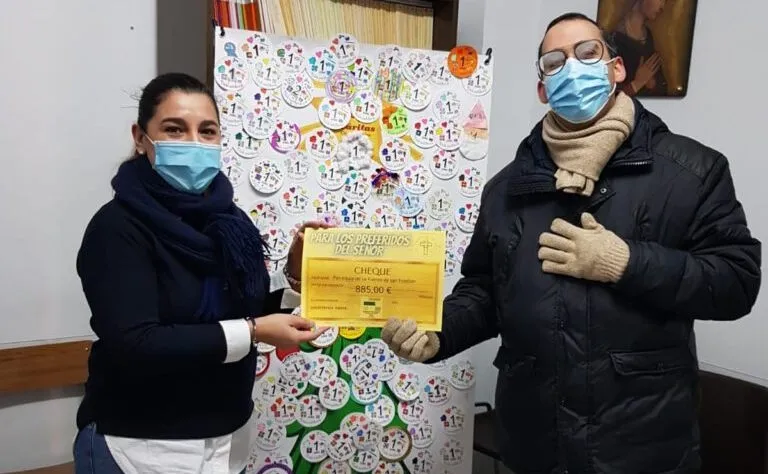 La Fuente de San Esteban aporta 885€ a la campaña ‘Gracias a ti pueden elegir’  