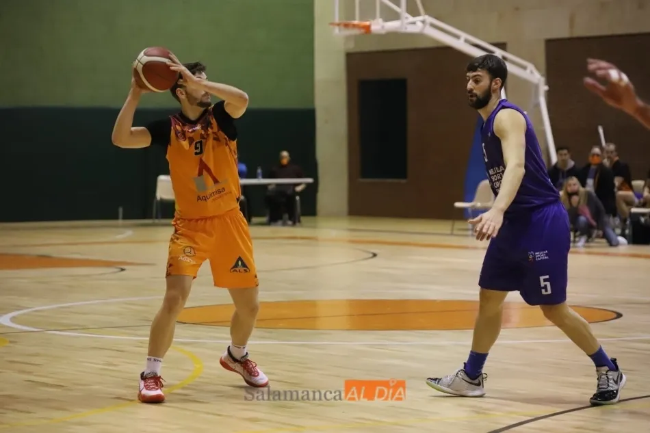 Foto 11 - El Aquimisa Carbajosa recibe un severo correctivo a manos del CAM Enrique Soler (48-75)