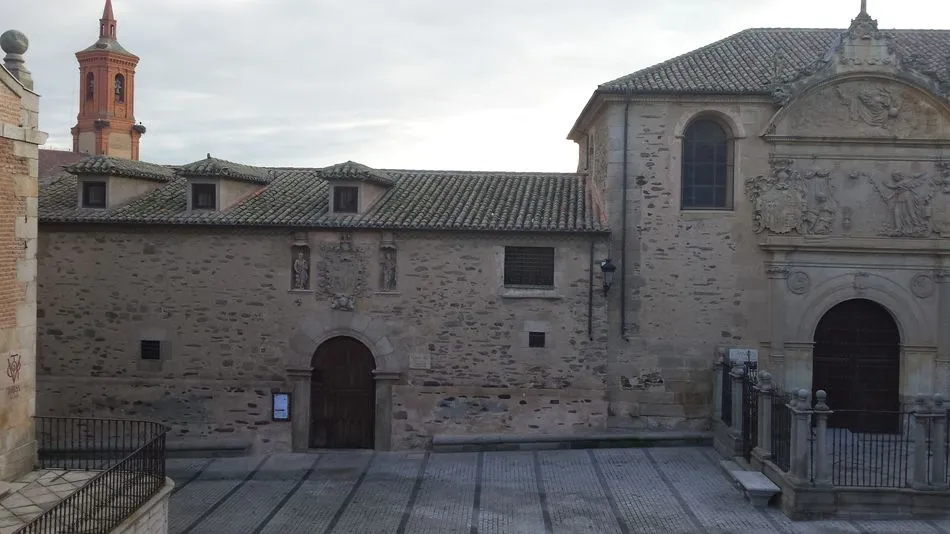 Foto 2 - Una historia secular: un convento teresiano en medio de la villa de Alba de Tormes