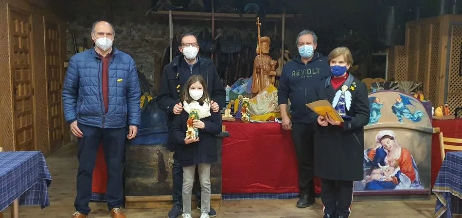 Foto 2 - ACASAN entrega los premios del Concurso de Belenes con Puerto de B&eacute;jar como ganador