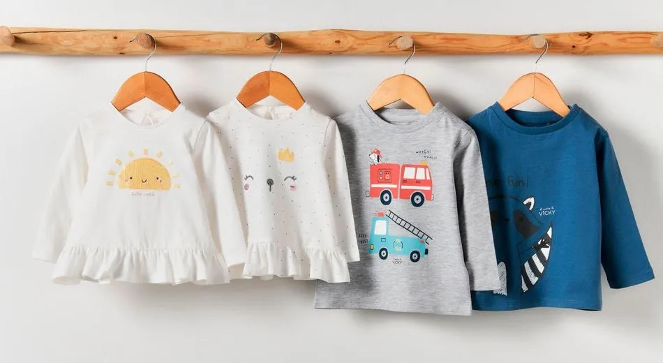 Camisetas infantiles de la marca Unit, diseñadas especialmente para esta causa