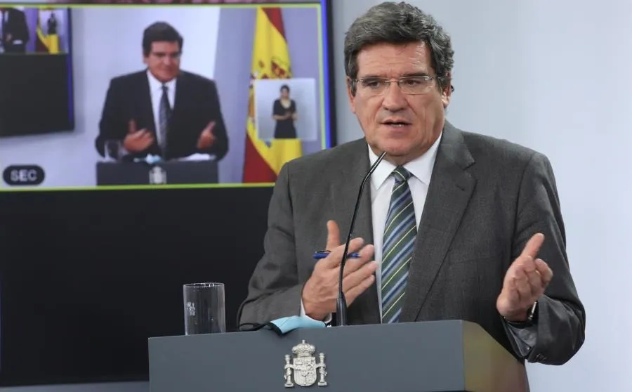 El ministro de Seguridad Social y Migraciones, José Luis Escrivá, comparece en rueda de prensa posterior al Consejo de Ministro. Foto Pool - Archivo