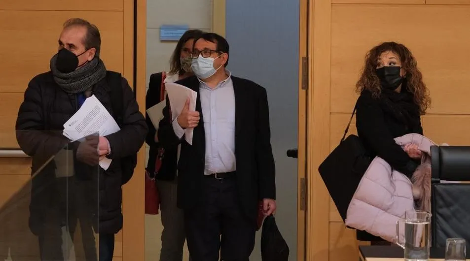 PP y Cs rechazan la enmienda del PSOE para aumentar la ridícula partida asignada a Las...