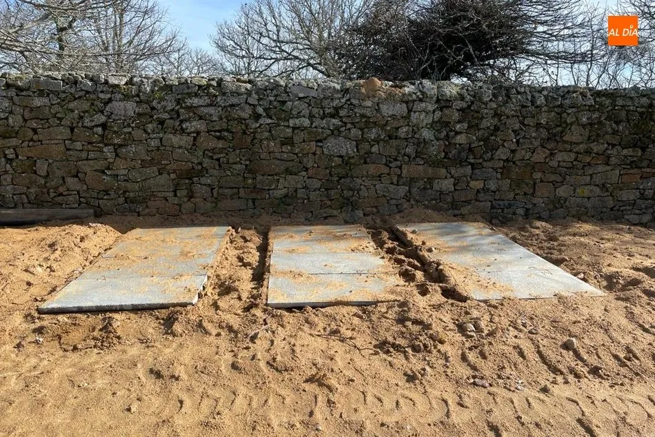 Foto 2 - El Ayuntamiento de Barruecopardo pone a disposici&oacute;n de los vecinos nuevos nichos, columbarios y...