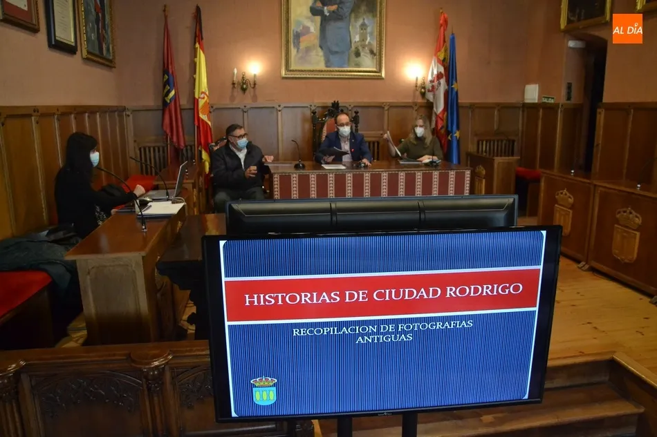 Foto 2 - Editado un libro de fotos antiguas para comprobar c&oacute;mo evolucion&oacute; Mir&oacute;briga en el siglo XX  