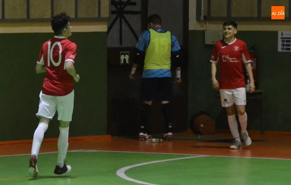 Foto 7 - El III Juvenil se gusta ante Segosala antes del decisivo duelo del domingo  