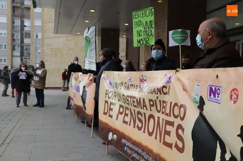 Foto 4 - Los &lsquo;yayogaitas&rsquo; reclaman en Salamanca unas pensiones dignas