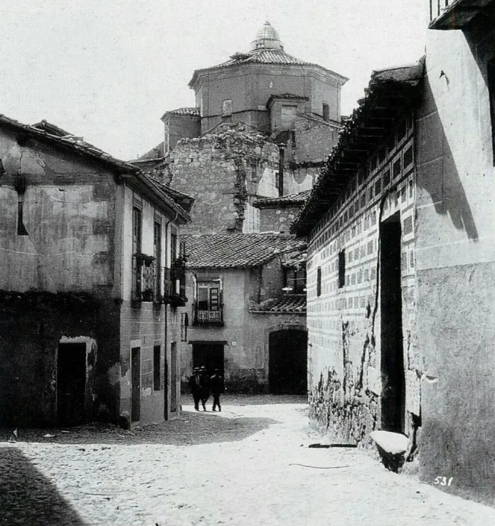 Foto 3 - Calle de Caleros, testigo de un gremio medieval