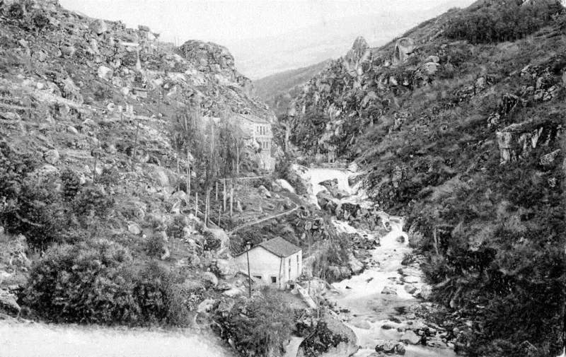 Foto 2 - El Tranco o Salto del Diablo en B&eacute;jar