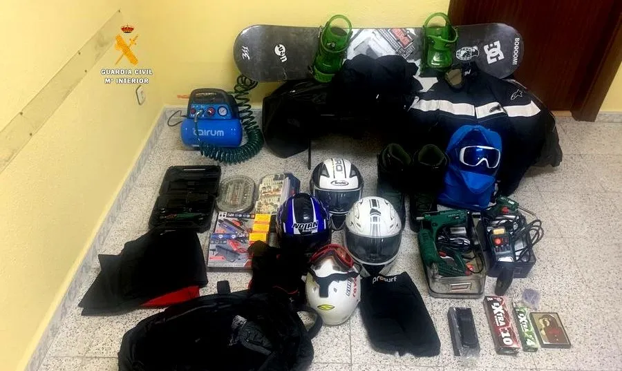 Foto 2 - Detenido al autor del asalto a m&aacute;s de 20 trasteros en Carbajosa de la Sagrada