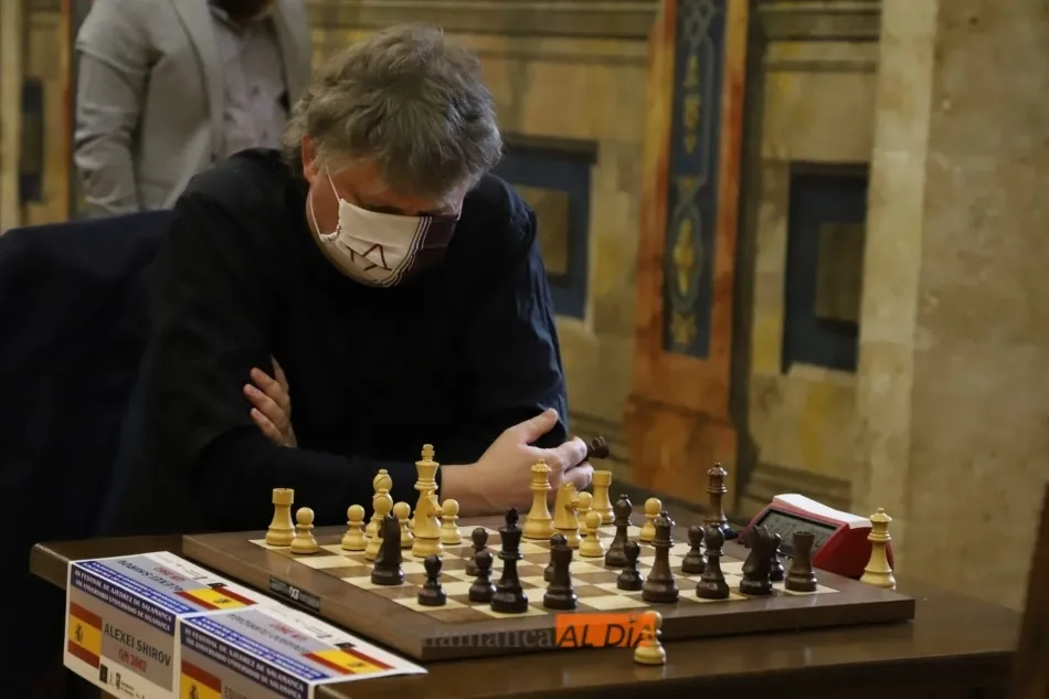 Foto 9 - Empiezan las primeras rondas del Torneo Magistral del III Festival de Ajedrez de Salamanca