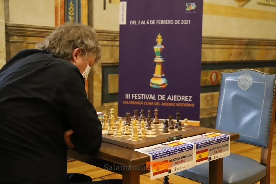 Foto 8 - Empiezan las primeras rondas del Torneo Magistral del III Festival de Ajedrez de Salamanca