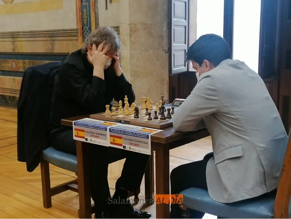 Foto 7 - Empiezan las primeras rondas del Torneo Magistral del III Festival de Ajedrez de Salamanca