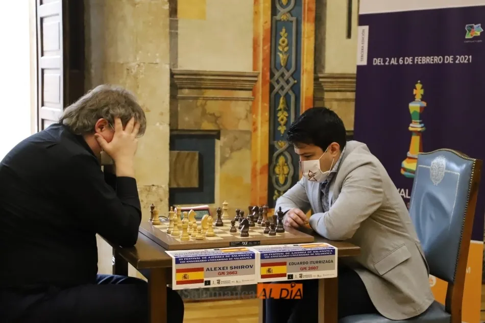Foto 6 - Empiezan las primeras rondas del Torneo Magistral del III Festival de Ajedrez de Salamanca