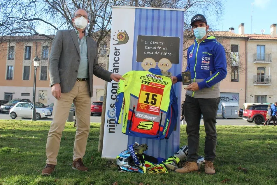 Lorenzo Santolino recauda casi 3.000 euros para Pyfano