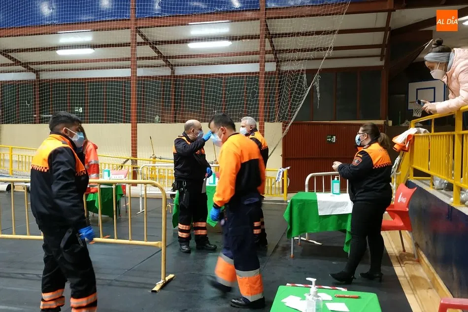 Foto 2 - El cribado de COVID en B&eacute;jar arroja un resultado de 40 positivos de 3.177 pruebas realizadas