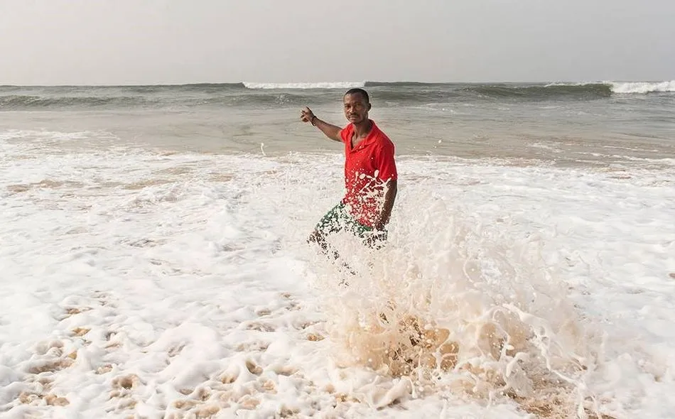Fotografía de Antonio Pérez, ganador del Mejor Porfolio en 2020 con la serie El mar nos mueve