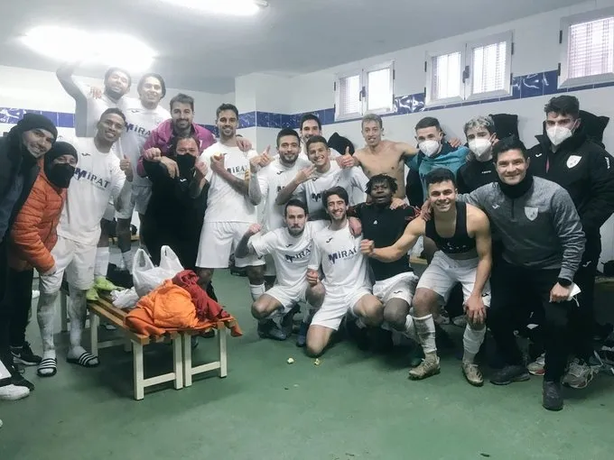 El Ribert celebra su victoria