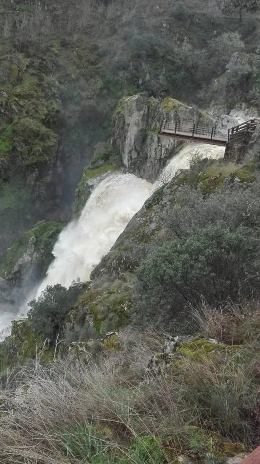 Foto 7 - Espectacular aspecto del Pozo de los Humos tras las lluvias  