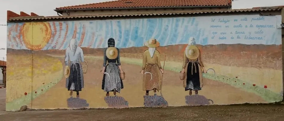 Algunos de los murales que pronto se podrán disfrutar en la provincia de Salamanca