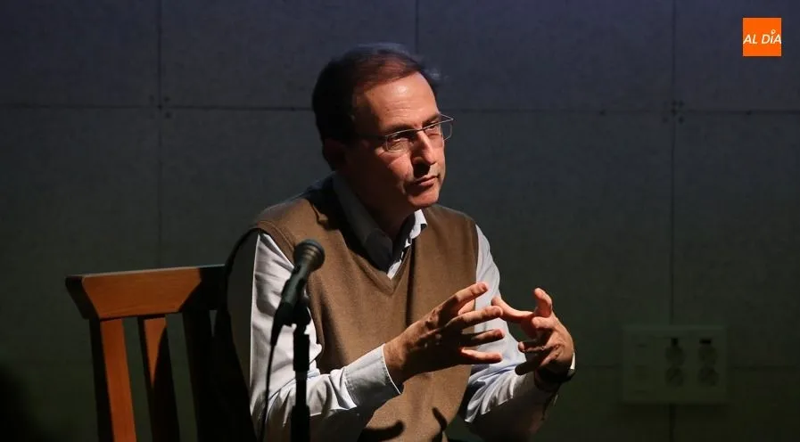 El catedrático de Medicina de la Universidad de Salamanca e investigador en el CIC-IBMCC (Centro de Investigación del Cáncer), Alberto Orfao, uno de los científicos que ha participado en este avance