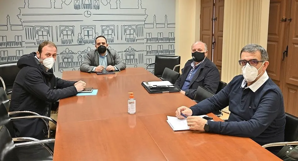 Reunión del Ayuntamiento con Unionistas y el Real Monterrey