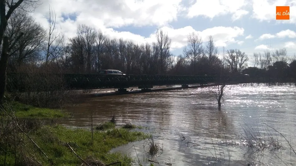 Espectacular crecida del Tormes a su paso por el municipio de Almenara