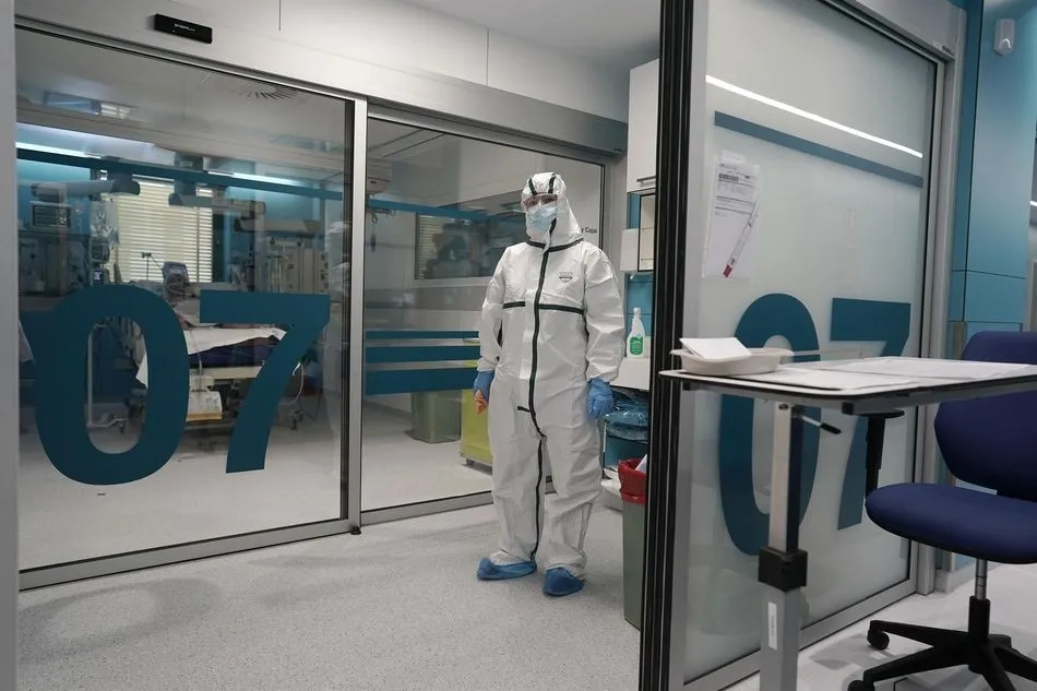 UCI en el Hospital Ramón y Cajal de Madrid. Foto: EP