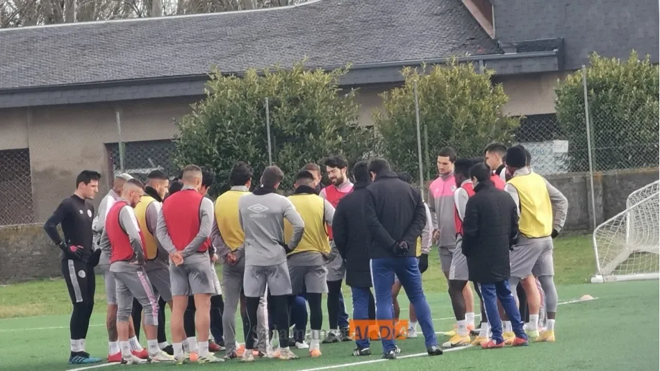 Foto 10 - El Salamanca UDS vuelve al Tori a trabajar la estrategia y Juancho sigue sin cumplir los plazos...