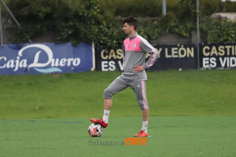 Foto 7 - El Salamanca UDS vuelve al Tori a trabajar la estrategia y Juancho sigue sin cumplir los plazos...
