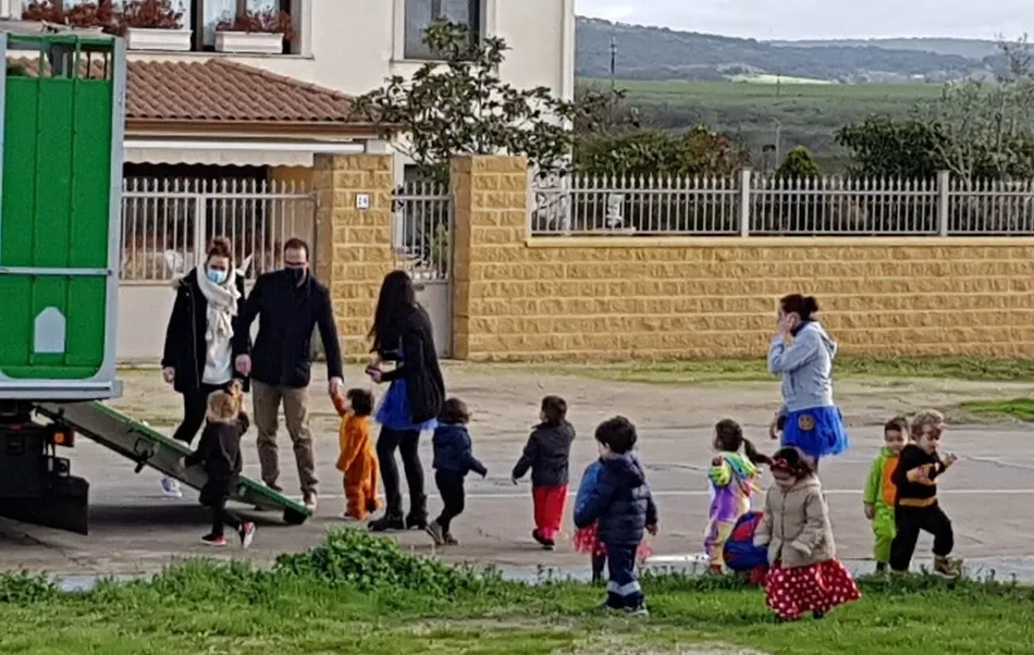 Foto 11 - La Escuela Infantil se disfraza para celebrar la llegada del Carnaval  