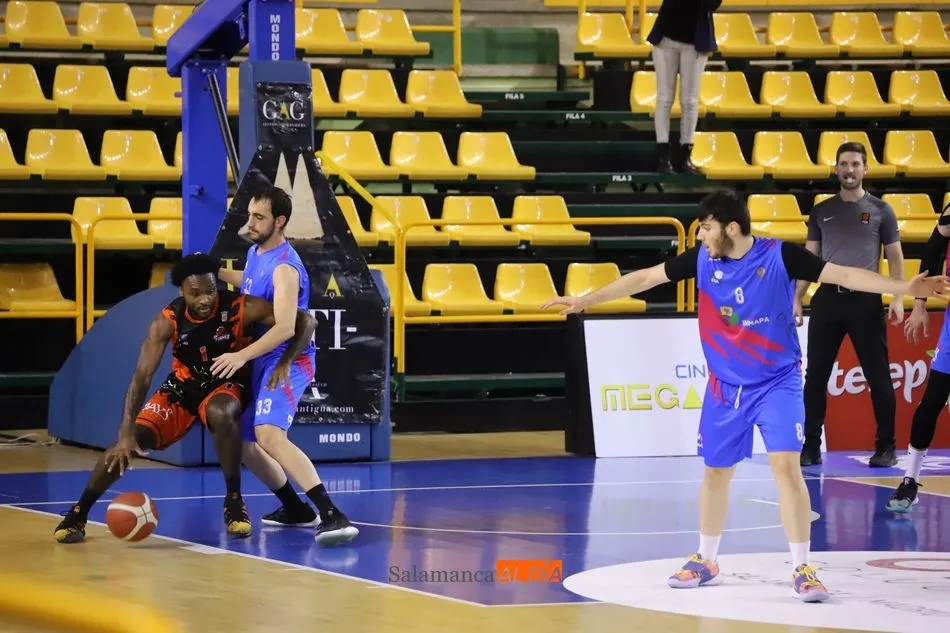 Foto 9 - Paliza del CB Tormes al Filipenses (92-68)