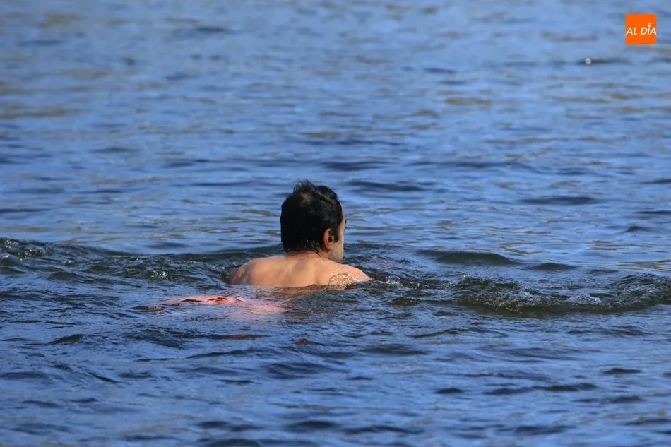 Foto 6 - Un &ldquo;refrescante&rdquo; ba&ntilde;o en el Tormes en Puente del Congosto