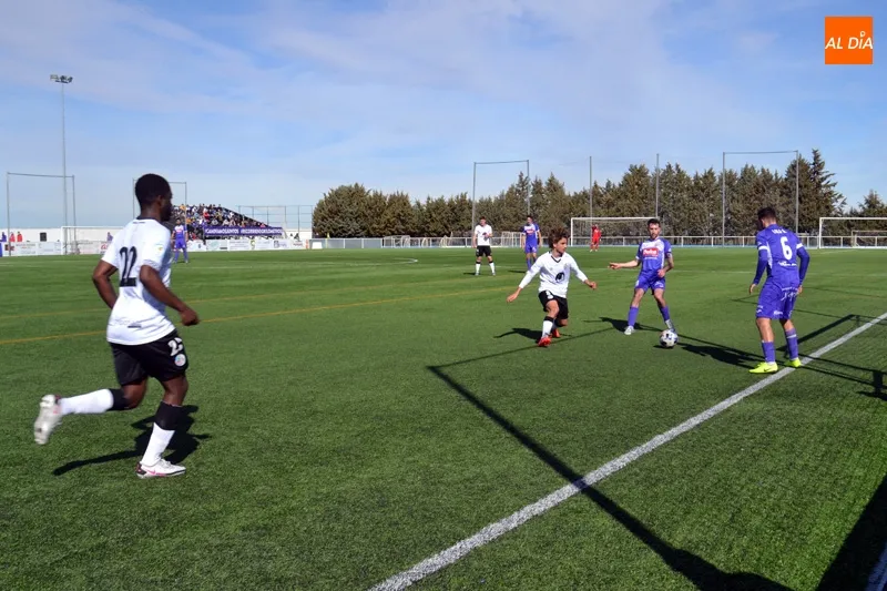 Un momento del derbi