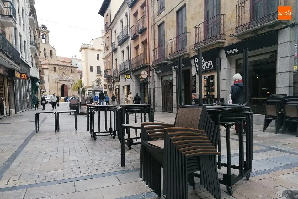 Las restricciones, entre ellas al sector de la hostelería, podrían flexibilizarse en los próximos días