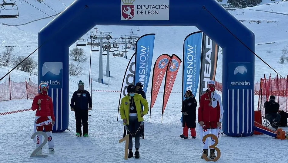 Juan Matas en San Isidro / FOTO: CLUB DE ESQUÍ LA COVATILLA