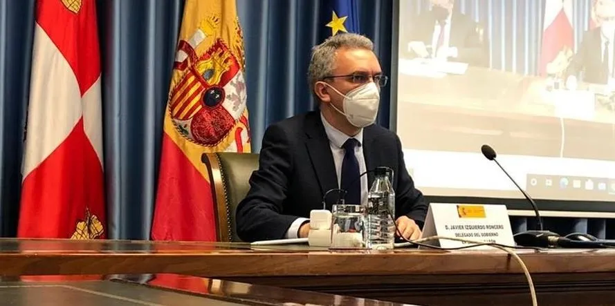 El delegado del Gobierno en Castilla y León, Javier Izquierdo, en esta rueda de prensa. Foto DELEGACIÓN DEL GOBIERNO