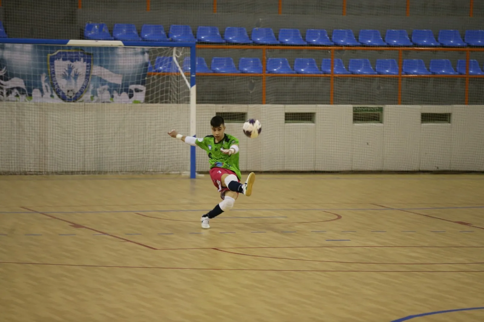 Foto 5 - El FS Salamanca Unionistas cae en el derbi con el Alhambra de Guijuelo&nbsp;(1-3)