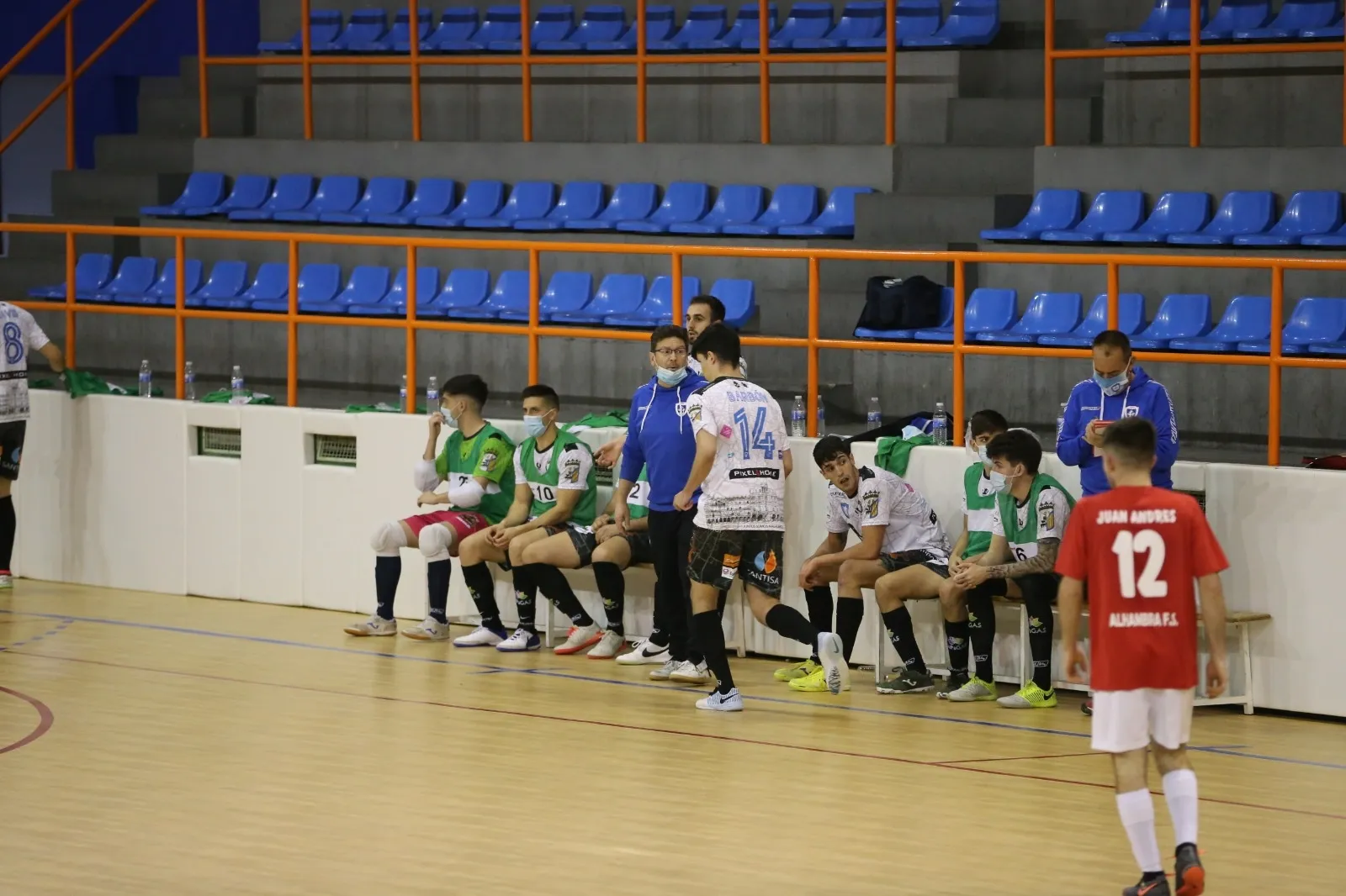 Foto 3 - El FS Salamanca Unionistas cae en el derbi con el Alhambra de Guijuelo&nbsp;(1-3)