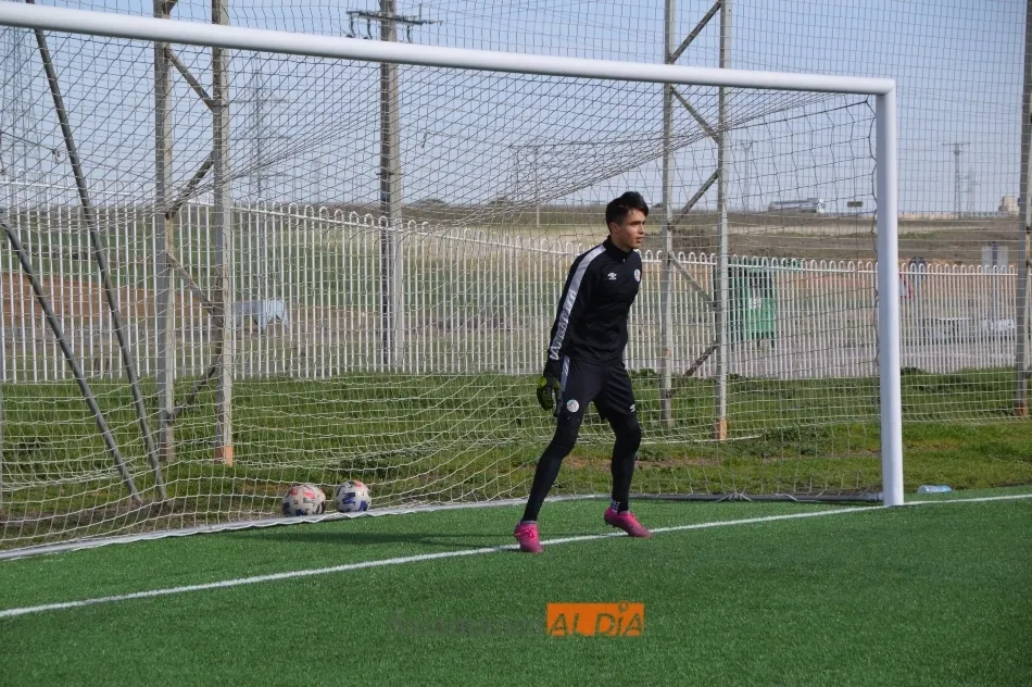Foto 5 - El Salamanca UDS se pone el gol entre ceja y ceja en el entrenamiento del viernes