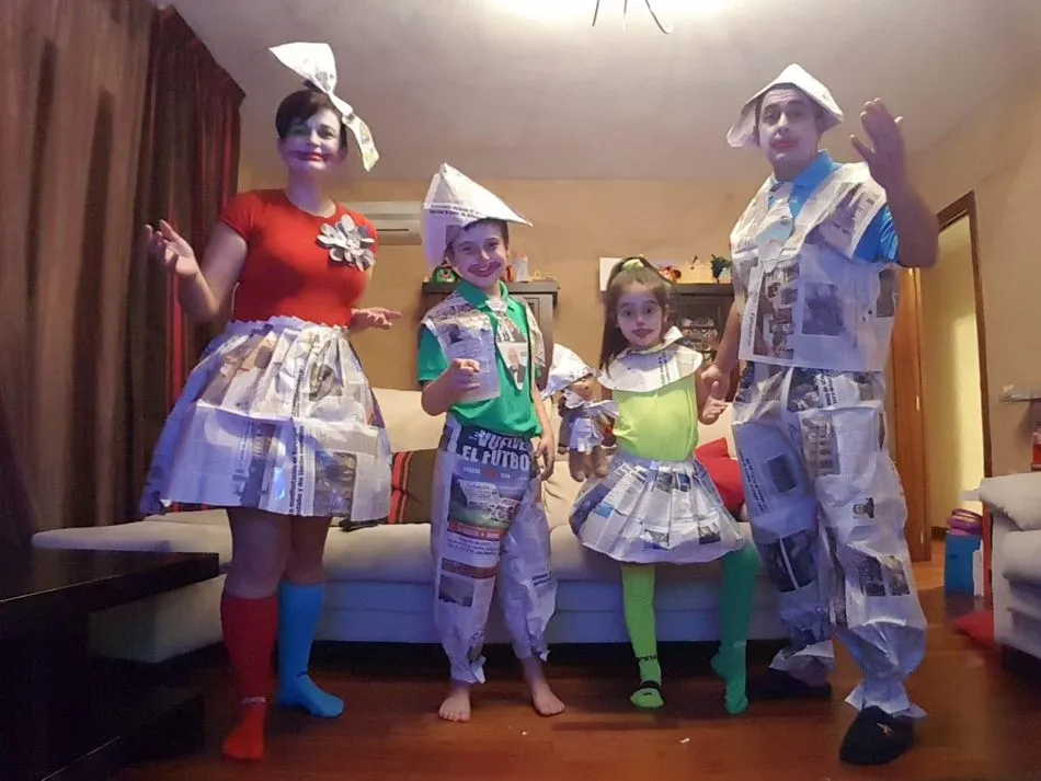 Foto 7 - El concurso online de Carnaval entrega sus premios con primer puesto para la &ldquo;Familia...