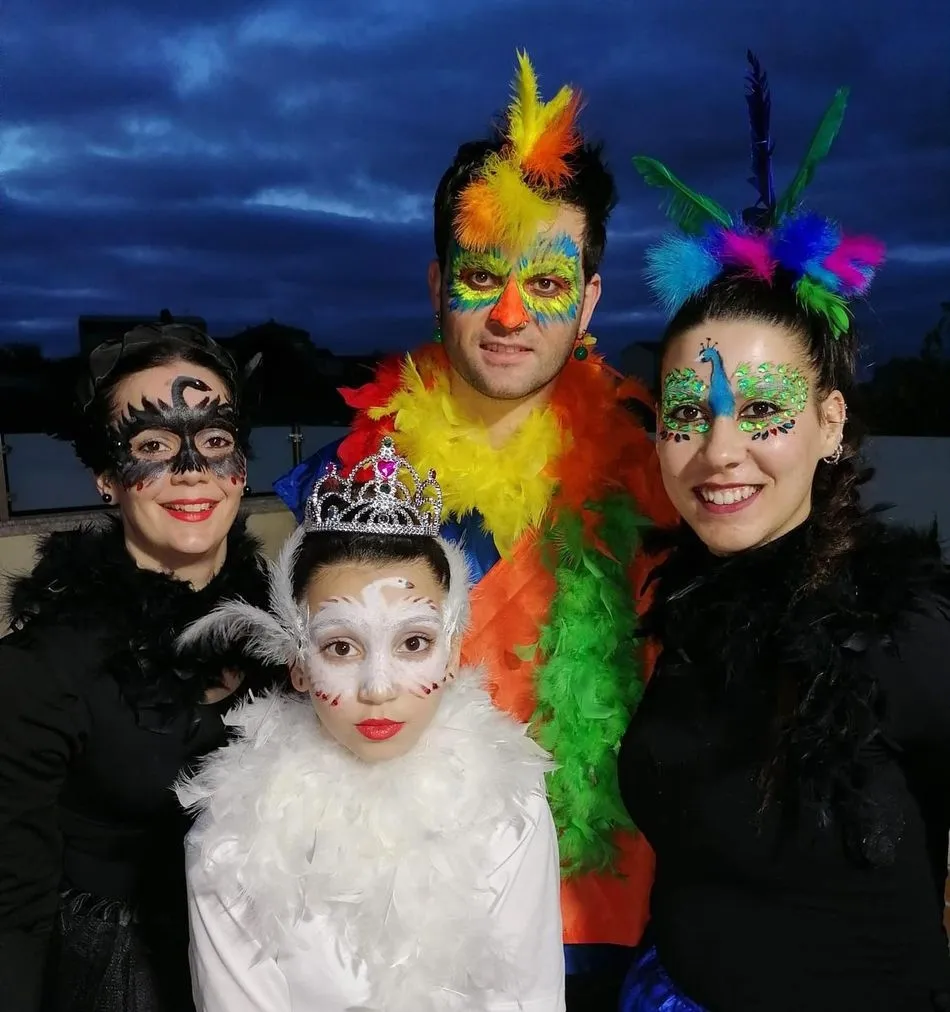 Foto 5 - El concurso online de Carnaval entrega sus premios con primer puesto para la &ldquo;Familia...