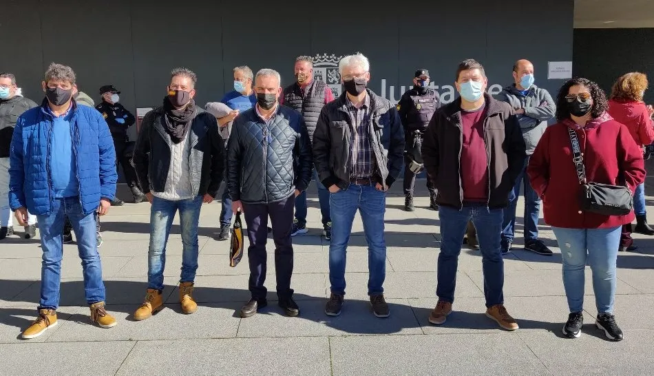 Hosteleros mirobrigenses participan en la protesta provincial contra las restricciones vigentes  