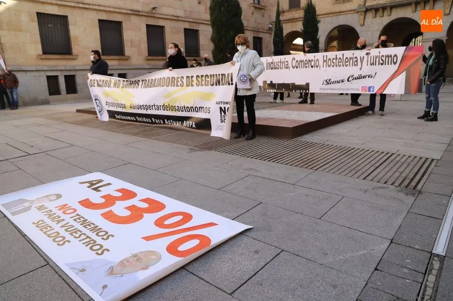Foto 2 - Aut&oacute;nomos de Salamanca exigen ayudas &ldquo;reales y directas&rdquo;&nbsp;para frenar el cierre inminente de...