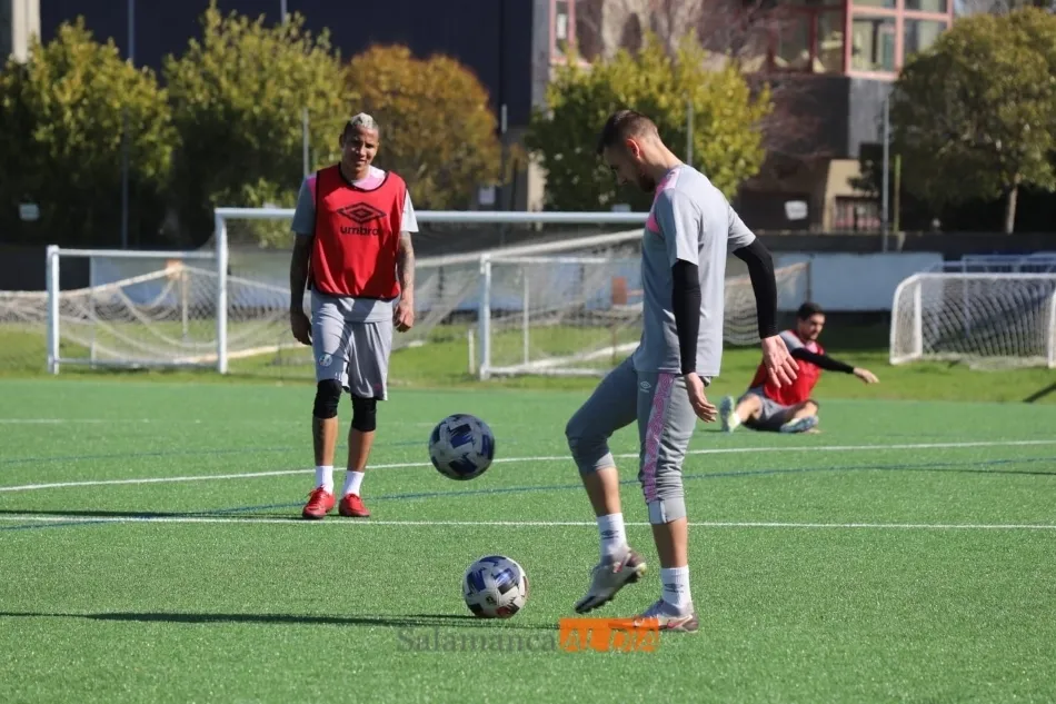 Foto 10 - Juancho no entrena con el Salamanca UDS