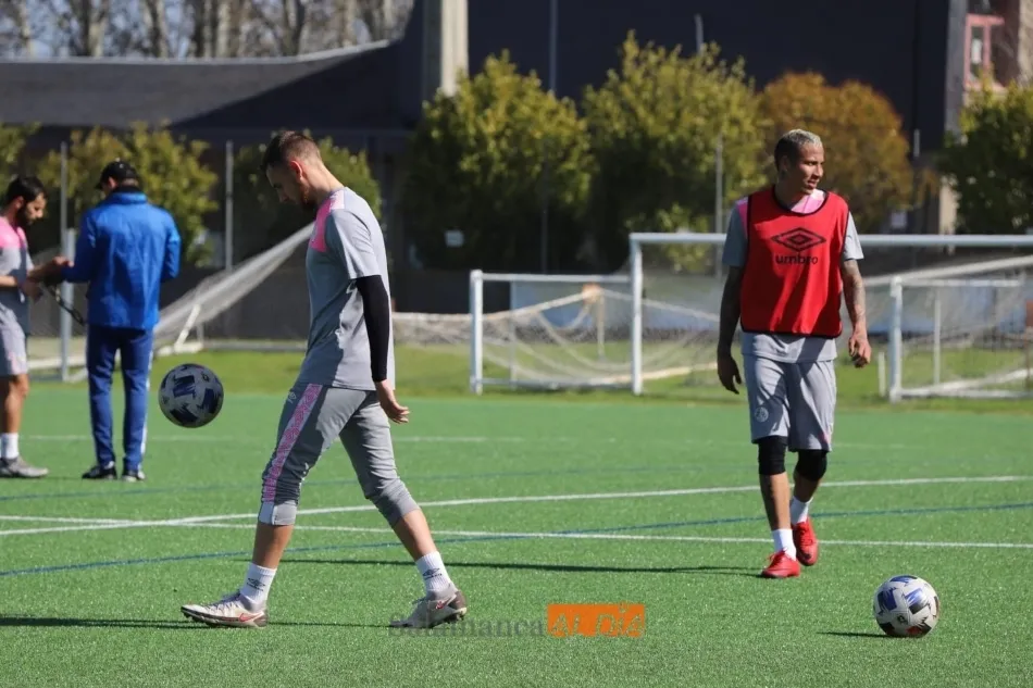 Foto 5 - Juancho no entrena con el Salamanca UDS