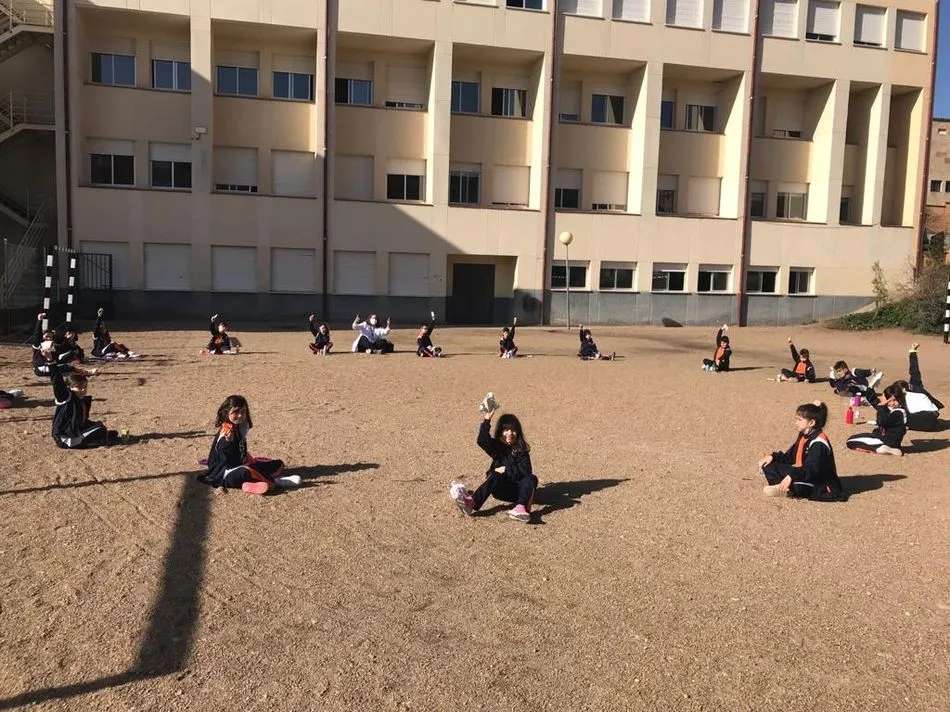 Foto 2 - &lsquo;Operaci&oacute;n bocata&rsquo; en el Colegio Antonio Machado&nbsp;