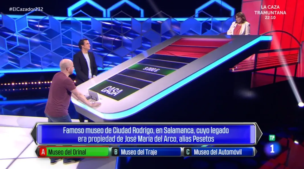 Una pregunta da pie a una pequeña conversación sobre Ciudad Rodrigo en ‘El Cazador’ de La 1  